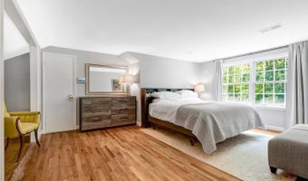 3602 SOUTH Pl #2, Alexandria, VA 22309