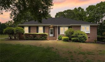 211 Hidden Creek Dr, Advance, NC 27006