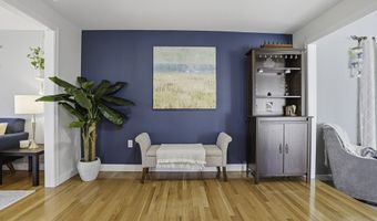 41 Nile St 41, Billerica, MA 01821
