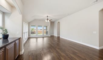 515 Lakeview Dr, Alvarado, TX 76009