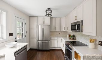 2215 Chatham Ave, Charlotte, NC 28205