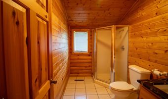 332 Allan St, Allison, IA 50602