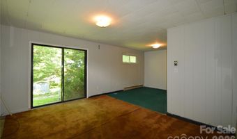 184 Laurel Rd, Arden, NC 28704