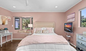 4578 Shade Rd, La Mesa, CA 91941