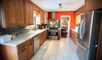 7902 Bittersweet Ct, Athens, OH 45701