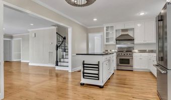 517 Meadowlark Dr, Albany, GA 31707