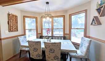 7 Staples Ct, Beesleys Point, NJ 08223
