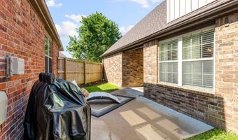 3206 SW Warberry Ave, Bentonville, AR 72713