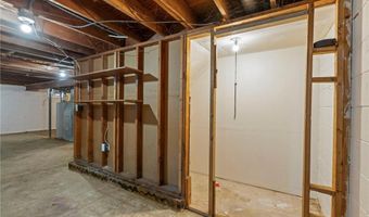 148 Spruce Dr, Apple Valley, MN 55124