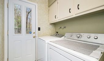 8134 Vergennes St SE, Ada, MI 49301