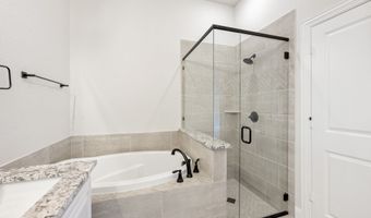 131 Kingfisher Ln, Aledo, TX 76008