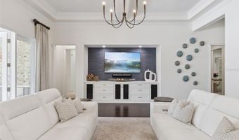 1351 W YALE St, Orlando, FL 32804