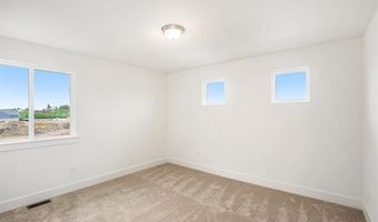 71649 Hidden River Dr, Armada, MI 48005