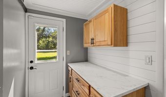 1557 St Rt 511, Ashland, OH 44805