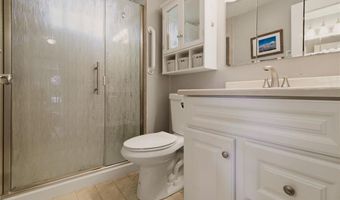 10 Kerins Ter, Newport, RI 02840