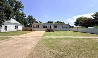560 N 2nd St, Ashdown, AR 71822