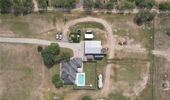 214 Badger Ln, Alice, TX 78332