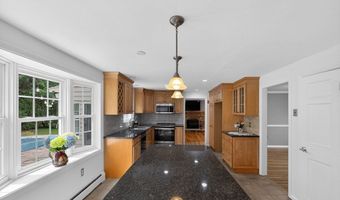19 Tilton Ln, Andover, MA 01810