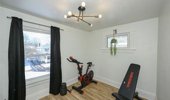 1033 Herberich Ave, Akron, OH 44301