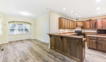 372 Woodhaven Dr, Athens, GA 30606
