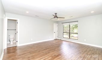 4020 Bon Rea Dr, Charlotte, NC 28226