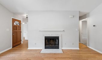 20 Cedar Crest Cir, Beaufort, SC 29907