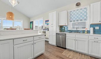 4009 Borneo St, Bay St. Louis, MS 39520