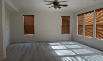 6898 S Onyx Dr, Chandler, AZ 85249