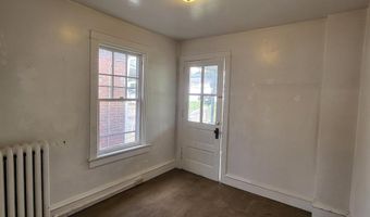 251 LINDEN St, Reading, PA 19604