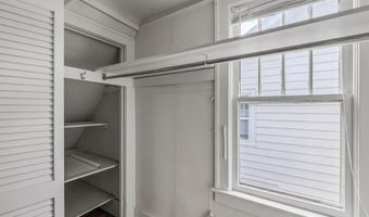 216 Kenwood Ave, Ann Arbor, MI 48103