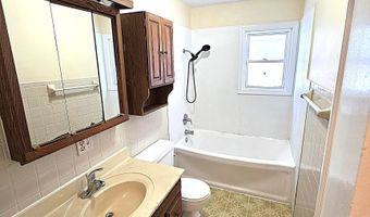 1229 W 7th St, Anderson, IN 46016