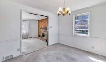 3850 Old Town Rd, Bridgeport, CT 06606