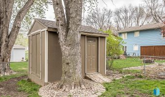 1700 S Judy Ave, Sioux Falls, SD 57103