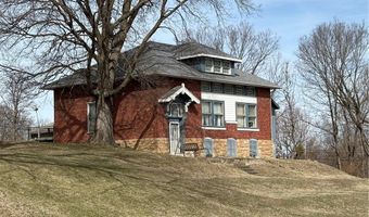 1015 S 6th St, Atchison, KS 66002