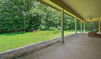 1074 Boone Woods Trl, Augusta, MO 63332