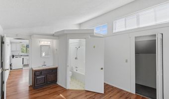 195 17TH St SE, Bandon, OR 97411