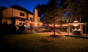 1469 Hopkins Rd, Amherst, NY 14221