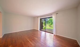 672 Greenhills Dr, Ann Arbor, MI 48105