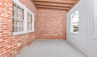 165 35TH St NE, Washington, DC 20019