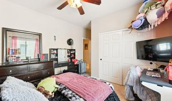 40015 N PRIDE Dr, Anthem, AZ 85086