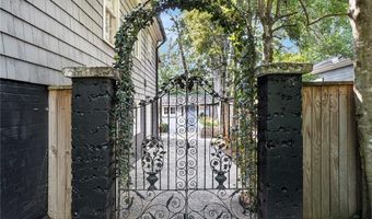 2378 Glenwood Dr NE, Atlanta, GA 30305