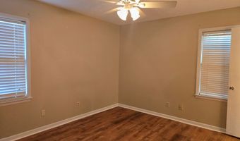 2200 Doncaster Dr, Albany, GA 31707