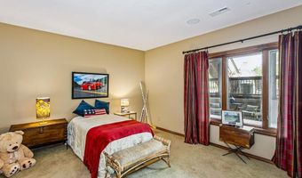 224 E Cedar Ridge Ct, Andover, KS 67002