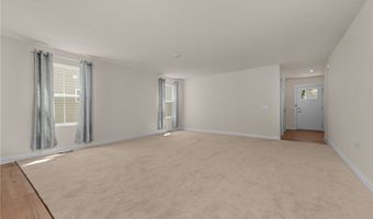 129 Eagle Cir, Amherst, OH 44001