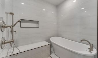 6903 High Meadow Blvd, Bentonville, AR 72713