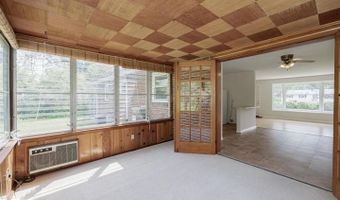 5004 EASTCHESTER Cir, Alexandria, VA 22310