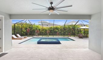 5611 MADRIGAL Way, Apollo Beach, FL 33572