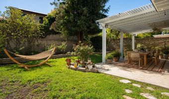 5335 Alfonso Dr, Agoura Hills, CA 91301