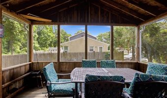 50 Plum Point Rd, North Kingstown, RI 02874