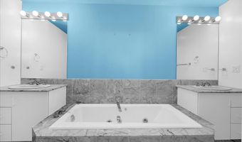 930 ASTERN Way 512, Annapolis, MD 21401